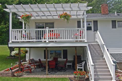 second story deck with pergola